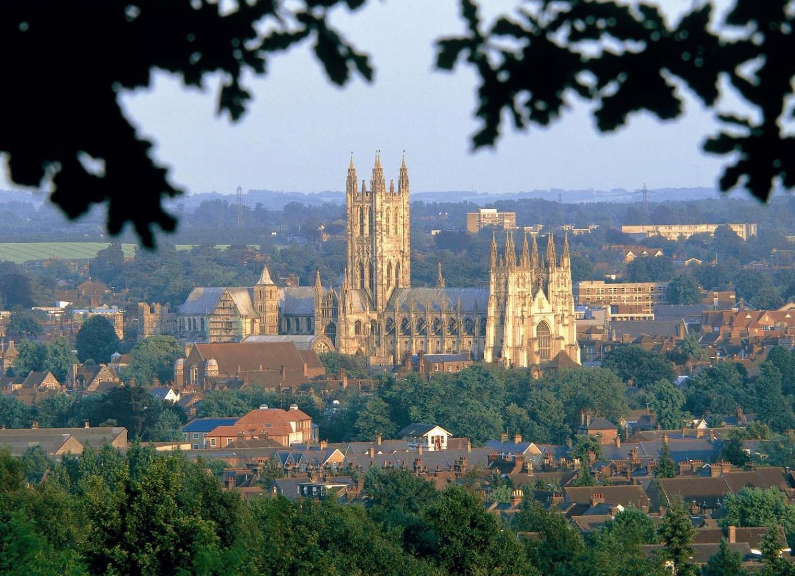 Luxury 2 Bedroom City Centre Apartment - Secure Parking - Amazing Location! Canterbury Exterior photo